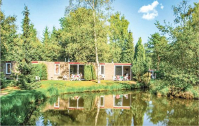Three-Bedroom Holiday Home in Vledder